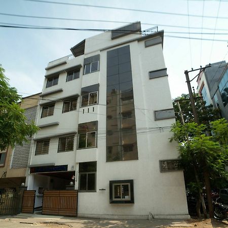 Hill View Begumpet Bed & Breakfast Hyderabad Bagian luar foto
