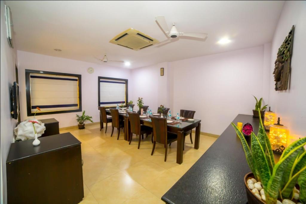 Hill View Begumpet Bed & Breakfast Hyderabad Bagian luar foto