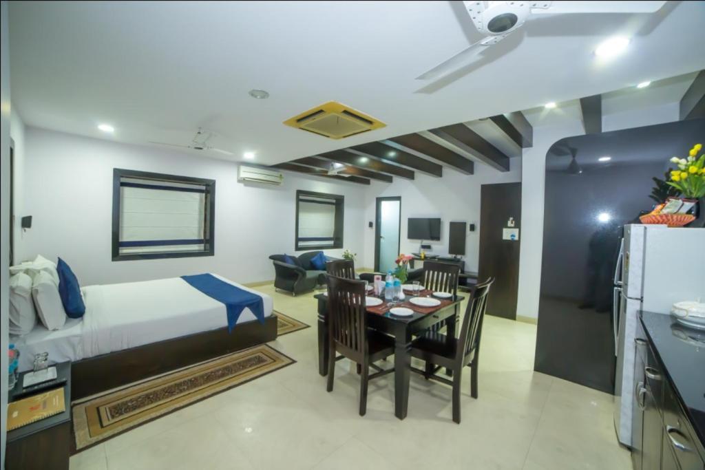 Hill View Begumpet Bed & Breakfast Hyderabad Bagian luar foto